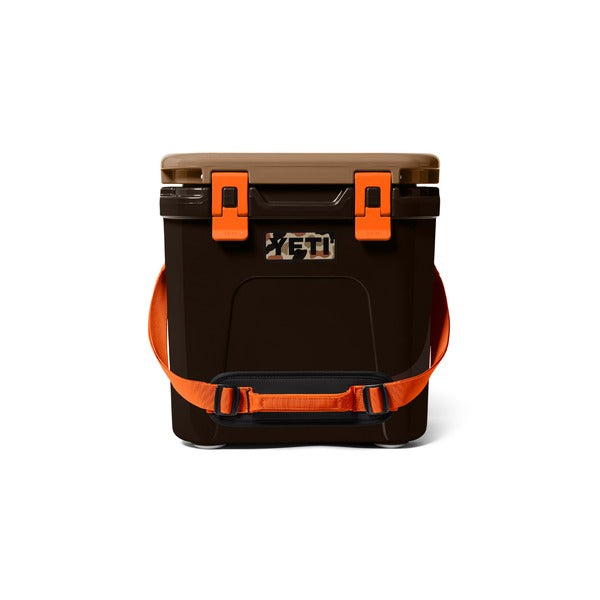 Yeti Roadie 24 2.0 Hard Cooler - Wetlands Camo